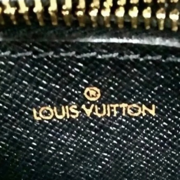 Louis Vuitton Jeune Fille Epi Noir Crossbody Bag - Picture 10 of 12